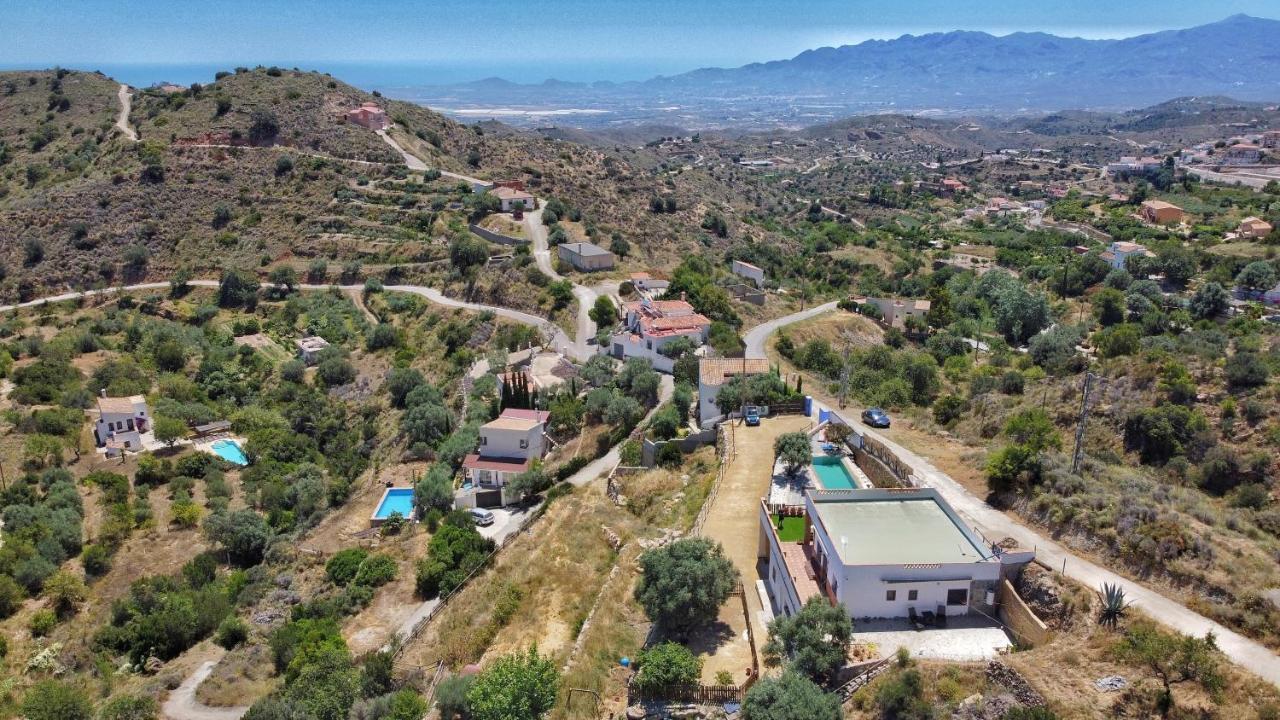 Villa For 4 With A Private Pool & Garden Bedar Exterior photo