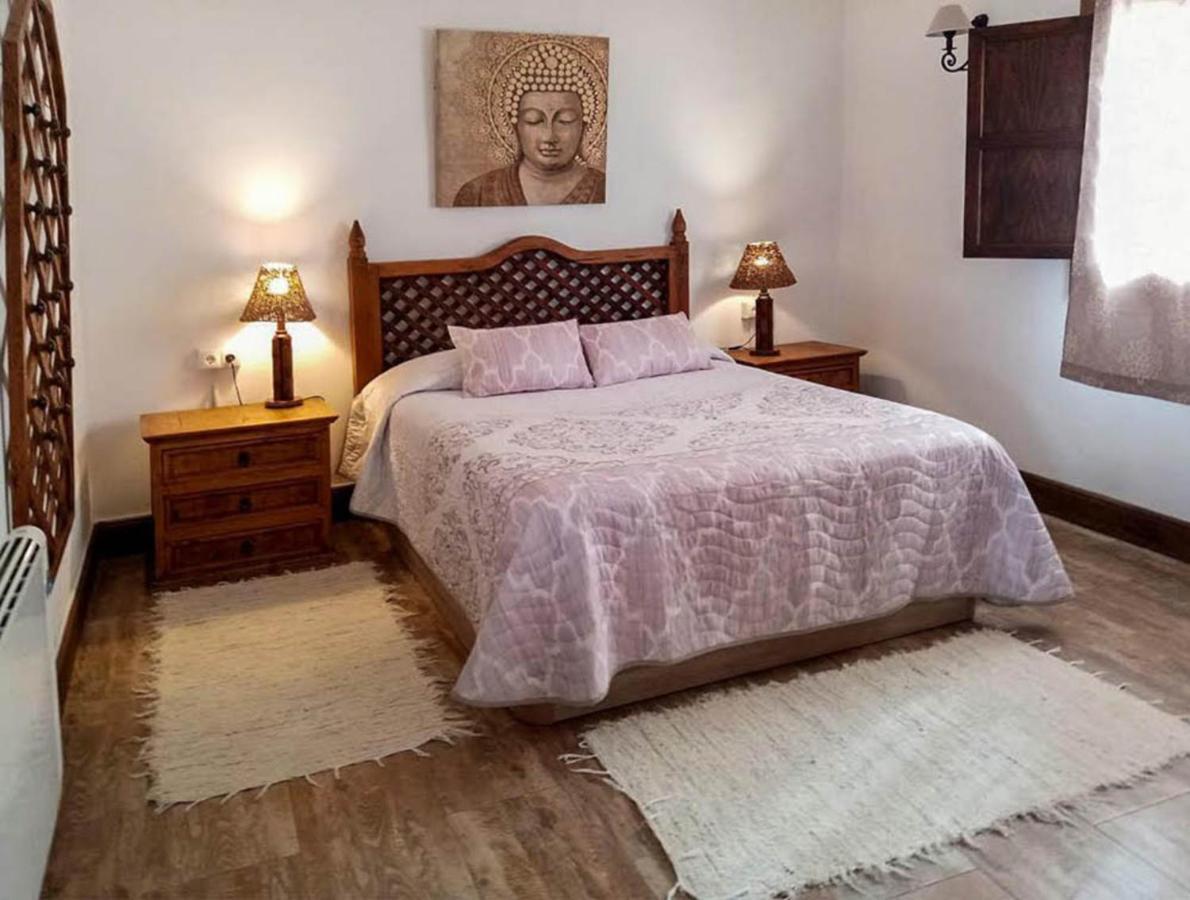 Villa For 4 With A Private Pool & Garden Bedar Exterior photo